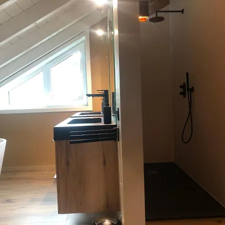 別荘 Le Champ Madame スタヴロ